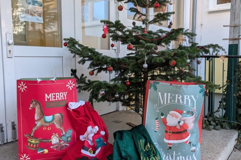 PXL_20251211_083926205